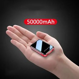 50000 mAh LED Digital Display Portable Mini Power Bank Mirror Screen Powerbank Externe batterij PowerBank voor mobiele telefoons 240419