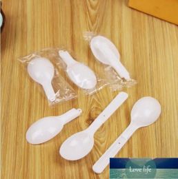 5000 stks Wegwerp Plastic Witte Scoop Opvouwbare Lepel Ijs Pudding Scoop Met Individuele Pakket Groothandel