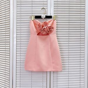 5006 2024 Runway jurk Spring zomerjurk terug roze slash nek merk dezelfde stijl damesjurk mode mode hoge kwaliteit xilou