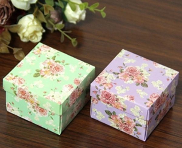 Cajas de regalo de embalaje con caja de papel con patrón de flores de 500 piezas con caja de joyería de cartón cajas de recuerdo de boda