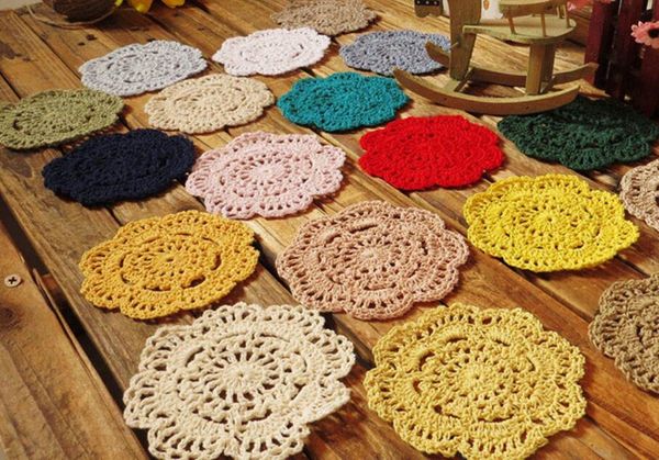 500 unids/lote Vintage Diy hecho a mano 10cm tapete de mesa redonda posavasos de ganchillo Zakka Doilies Cup Pad Props