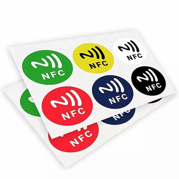 500pcs Tag213 13.56mHz NFC Tag NFC213 Étiquette 213 Autocollants Étiquettes Carte Impression RFID Badges Universels Autocollant Jeton Patrouille pour raccourci