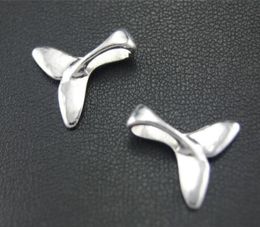500pcslot Antieke zilveren legering walvisstaartvis Charms hangers voor doe -het -zelf sieraden maken bevindingen 16x17mm9501698