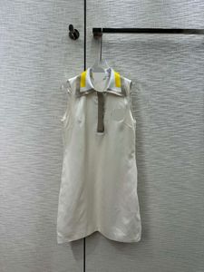 502 XL 2024 Milan Runway Dress zomer zomer korte mouw witte revershals jurken damesjurk mode mode hoge kwaliteit e983