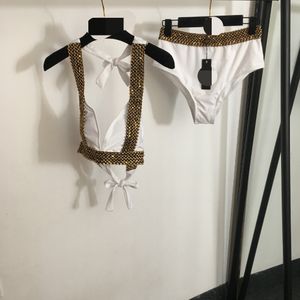 506 2024 Été Livraison gratuite Perles sans manches Black Blanc Blanc de maillot de bain pour femmes 20242848