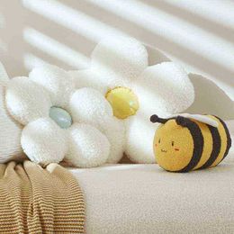 50 Cm Kawaii Bee And Flowers Cuddle Cute Bee With Wings Filled Baby Dolls Hermoso juguete para ldren Sussen Regalo de cumpleaños J220729