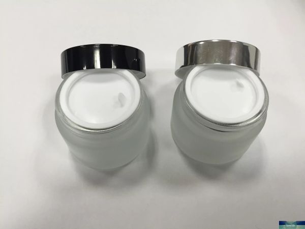 Livraison gratuite-pot de crème en verre givré de 50g, récipient en verre, emballage cosmétique Simple