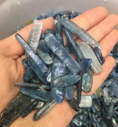 50 g hoogwaardige natuurlijke ruwe kyanietchips blauwe kristalkwarts ruwe stenen mineraal specimen edelsteen genezing1149835