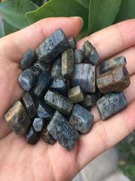50g Zeldzame natuurlijke ruwe saffier voor het maken van sieraden blauw korund natuurlijke speciale edelstenen en mineralen Ruwe Edelsteen Specime4674426