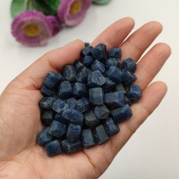 50gPack Veel Zeldzame Ruwe Natuurlijke Saffier Blauw Korund Minerale Specimen Crystal Healing Stone Edelstenen Bulk 230609