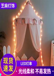 50Led Starry Ball Light Dragon Day Batterij Wit afstandsbediening in Decoration Girl Small Christmas String PPEAB3109371