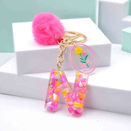 50 st 26 letters roze bloemblad pompom bal sleutelhangers charms alfabet handtas hanger ornament ring verjaardagsfeestje sieraden geschenken y220223