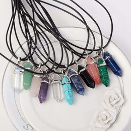 Colliers en cristal de guérison des chakras, 50 pièces, pendentifs en forme de balle avec chaînes noires, idéaux pour les cadeaux de fête des mères/pères, accessoires