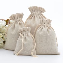 50pcs 100% coton sacs à cordon rustique mousseline cadeau de Noël faveurs de mariage sac bijoux sac d'emballage accepter personnaliser 220427