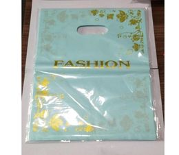 50pcs 2535 cm de fleurs en or Design Blue Plastic Gift Sac Vêtements Boutique Sacs d'emballage Big Sacs en plastique avec poignées7233899