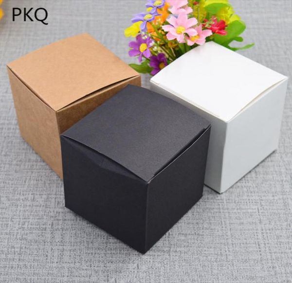 50 Uds. 555cm666cm 777cm888cm999cm101010cm caja cuadrada de papel Kraft blanco y negro para dulces caja de regalo para fiesta de boda T25670286