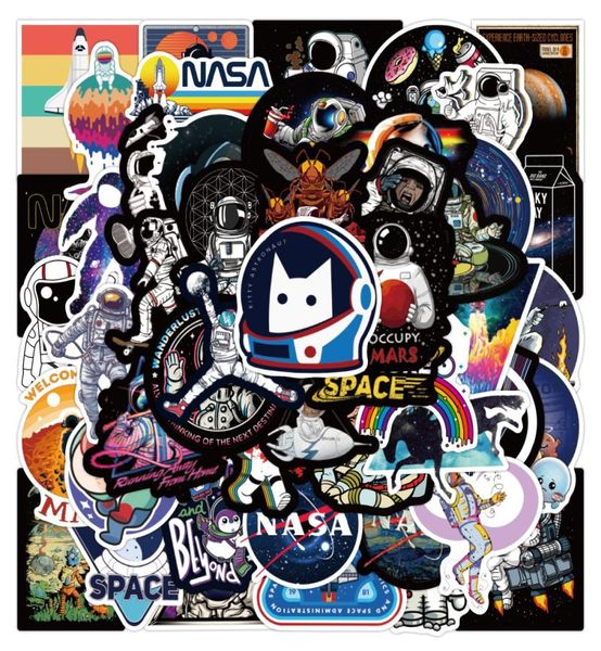 Paquete de pegatinas de grafiti para coche de astronauta de dibujos animados, 50 Uds., para ordenador portátil, equipaje Diy, juguetes para niños, pegatina impermeable para pared 5208561