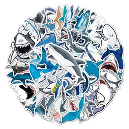 50 Uds tiburón de dibujos animados pegatina de graffiti PVC moda monopatín diy impermeable coche decoración creativa