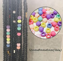 50pcs coloridos rastas de rastas perlas mezclas mix tren de trenza clip 6 mm agujeros9875404