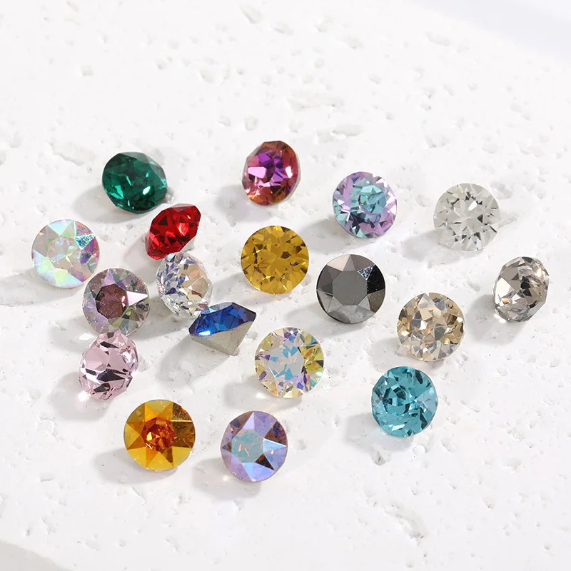50st Crystal Stones Round Form Diy Accessories Pointback Glass Strass 4mm Liten Size Lim på naglar Rhinestones Crystal Rivoli