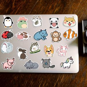 50 stks schattige kleine dierensticker pack waterdichte laptop huid schattige telefoonhoes kawaii verpakking kunstbenodigdheden briefpapier