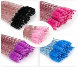 50pcs Broussages de cils jetables Mascara Patrelles cosmétiques Brosse de peigne à fard