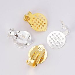 50 Uds. Pendientes de Clip de oreja de hierro dorado y plateado con agujero en bisel cabujones en blanco Base de ajuste componentes para DIY hallazgos proveedor de alta calidad