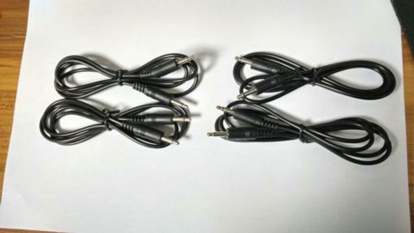 50pcs mini prise mono 3,5 mm de haute qualité vers câble audio mono 3,5 mm 1M