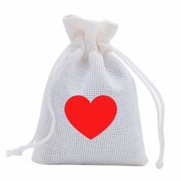 50pcs / lot 10x14cm Love Heart Match White Linn Sac à cramps Sacs Saint-Valentin Bijoux de mariage de la fête de la Saint