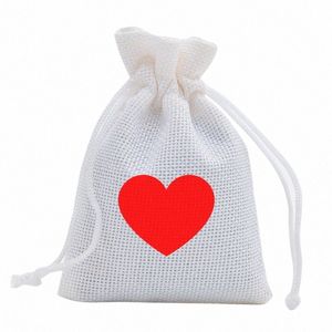 50pcs / lot 10x14cm Love Heart Match White Linn Sac à cramps Sacs Saint-Valentin Bijoux de mariage de la fête de la Saint