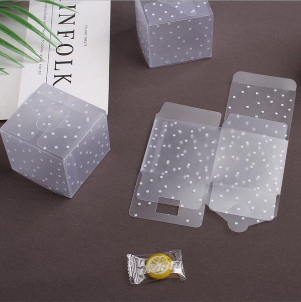 50pcs / lot Clear PVC Candy Packaging Box carré Boîte à gâteau transparent Dot Diy Plastic Packaging Boad Boîte de mariage Décorations