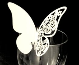 50 stks / partij laser gesneden holle vlinder bruiloft verjaardagsfeestje tafel naam wijn eten gasten zitplaatsen plaats kaarten gunst decoratie