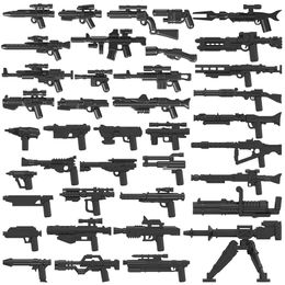 50 -stcs/lot militaire wapens set filmactie figuur onderdelen moc bakstenen ster diy ww2 corps pistool accessoires bouwstenen kinderen speelgoed 240506