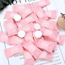 50pcs / lot mini serviette comprimée capsules jetables serviette magique pour visage