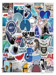 50 stks Lot Shark Surf Cartoon schattige graffiti -stickers pack voor laptop bagage auto skateboard water fles Diy Bike Kids Toys Decals4476906