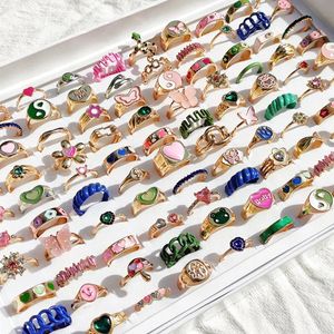 50 stks/partij Trendy Kleurrijke Bloem Hart Vlinder Tai Chi Crystal Drip Olie Ringen voor Vrouwen Meisjes Mode Ins Mix Ring Set Sieraden 240115