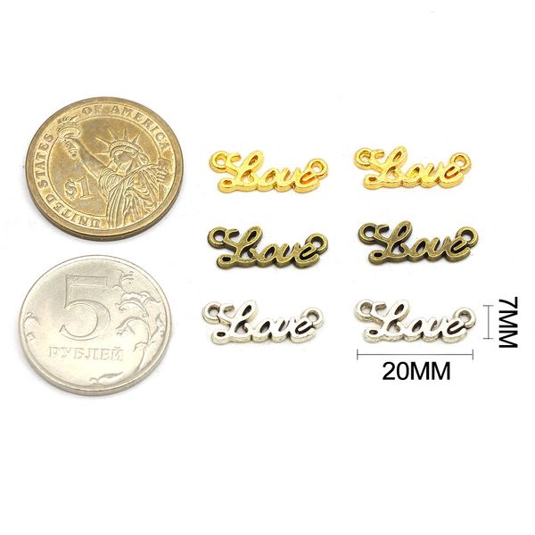 50pcs Love Label de metal Silver Gold Bronze Etiquetas hechas a mano Etiquetas de metal para ropa Cosering Accessoreis Embellidas Cabello