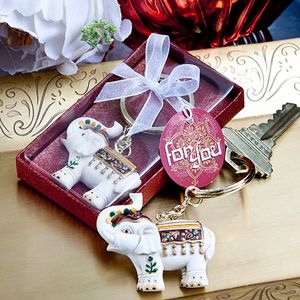 50pcs India Thème mariage Favors Majestic Elephant Key Chain in Gift Box Baby Birdday Party Giveaways First Communion Newborn Baptême Baptême Souvenir