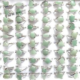 50pcs anillos de jade verde natural tamaño mixto para mujeres anillos baratos para promoción