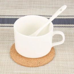 50pcs Natural Round en bois Slice Cup Mat Coaster Tea Thé à café Tasse de boissons pour bricolage pour table de table de bricolage PAD DURIBLE