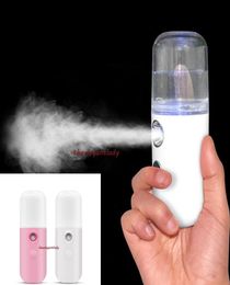 50pcs Nouveau pulvérisateur de brume nano de 30 ml USB Portable Mini Handheld Summer Humitration Facial Steamer Face Facial Humidificateur Spray Beauty S6476452