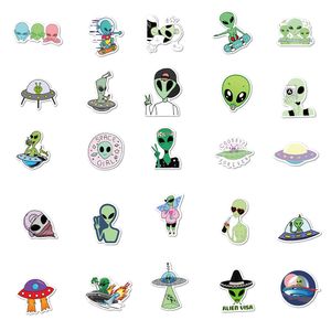 Lot de 50 autocollants en vinyle UFO Alien drôles pour bouteille d'eau, ordinateur portable, planificateur, scrapbooking, agenda mural, planche à roulettes, organisateur de pare-chocs