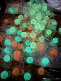 50 stks Party Gift Plafond Sticky Wall Ball Lichtgevende Glow in de Dark Squishy Anti Stress Ballen Stretchable Soft Squeeze Volwassen Kinderen Speelgoed