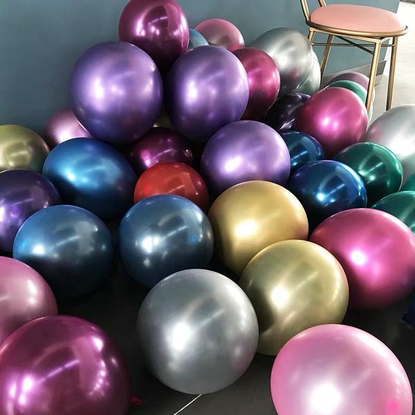 50pcs / set Ballon En Gros Brillant Métal Perle Latex Ballons Épais Chrome Métallique Couleurs Air Balls Globos Fête D'anniversaire Décoration 0042