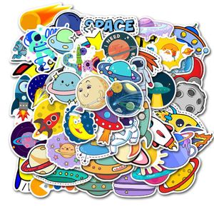 50pcs Set Cartoon Mignon UFO Sticker Pack Papeterie Guitare Autocollant Petit Frais Peint À La Main Céleste Planète Valise Stickers2452