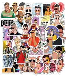 50pcs chanteur Bad Bunny Stickers Guitar Sticker Graffiti Stickers Autochtone Motor Skateboard Buggage Decals Classic Toy4517189
