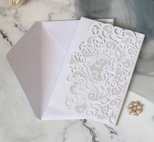 Carte d'invitations de mariage 50pcs avec enveloppes cartes d'insertion cardiaque support de carte d'anniversaire de fête d'anniversaire