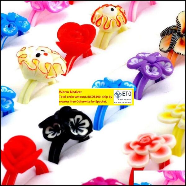 50pcs en gros pour enfants mixtes fleurs colorf polymère d'argile anneau gouttes de gouttes zz