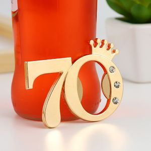 50PCS Ventas al por mayor Golden Wedding Party Presents Gold Imperial Crown 70th Wine Bottle Opener con elegante caja de regalo empaquetada