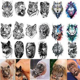 50 stuks groothandel waterdichte tijdelijke tattoo sticker tijger leeuw wolf bos man grote sexy bloem vrouwen body arm art nep tattoos 240311